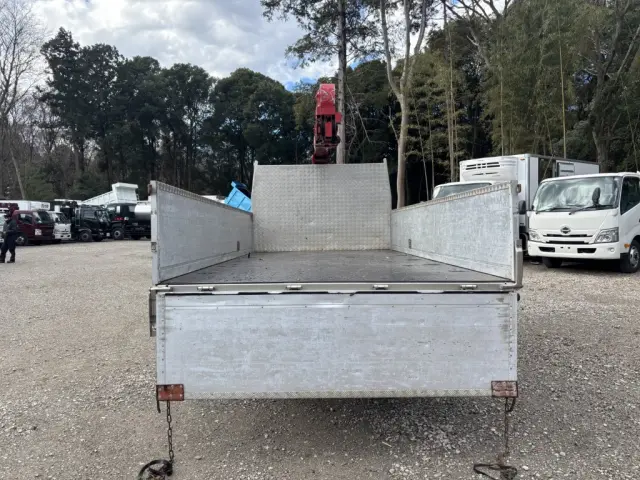 いすゞ エルフ 2RG-NPR88YN(2WD)の写真9