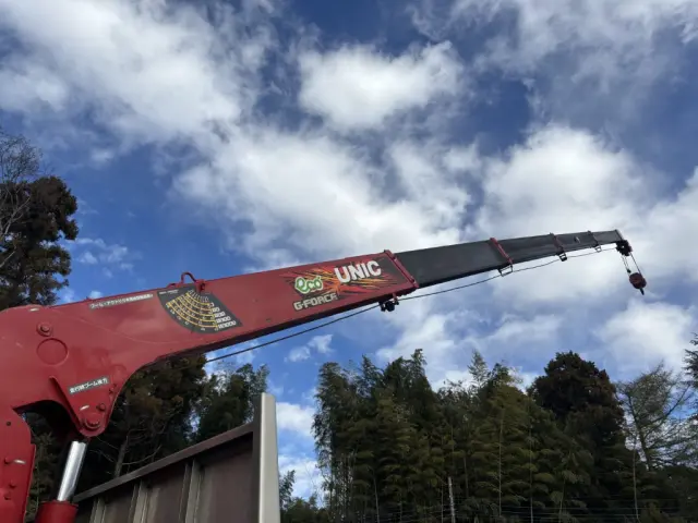 いすゞ エルフ 2RG-NPR88YN(2WD)の写真14