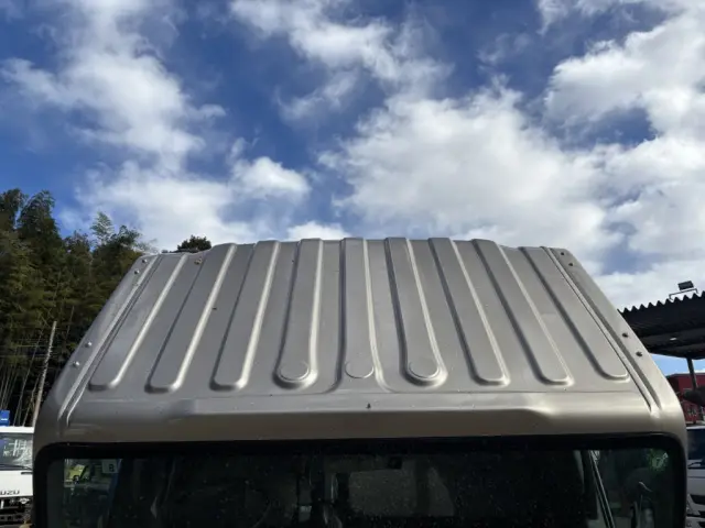 いすゞ エルフ 2RG-NPR88YN(2WD)の写真42