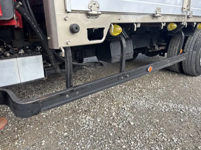 いすゞ エルフ 2RG-NPR88YN(2WD)の写真49