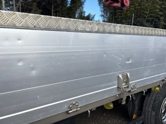 いすゞ エルフ 2RG-NPR88YN(2WD)の写真50