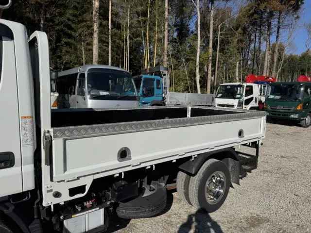 三菱 キャンター 2PG-FBAV0(2WD)の写真7