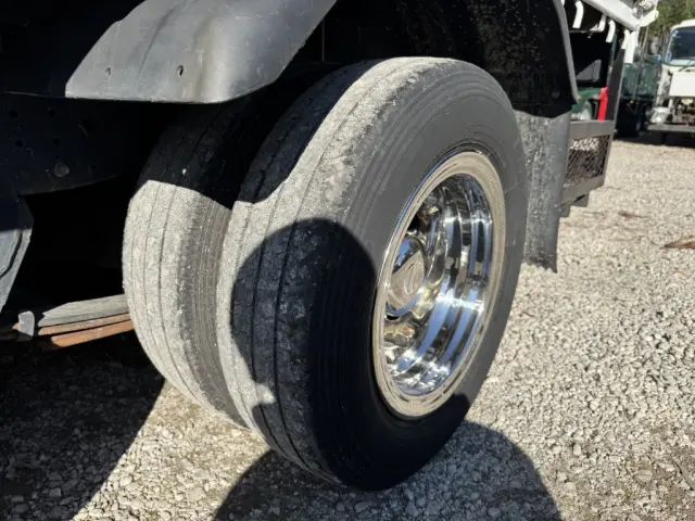 三菱 キャンター 2PG-FBAV0(2WD)の写真36