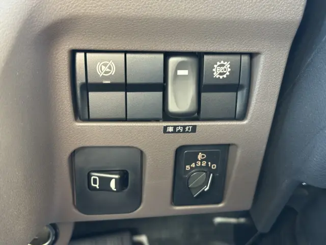 三菱 キャンター 2RG-FBA20(2WD)の写真29