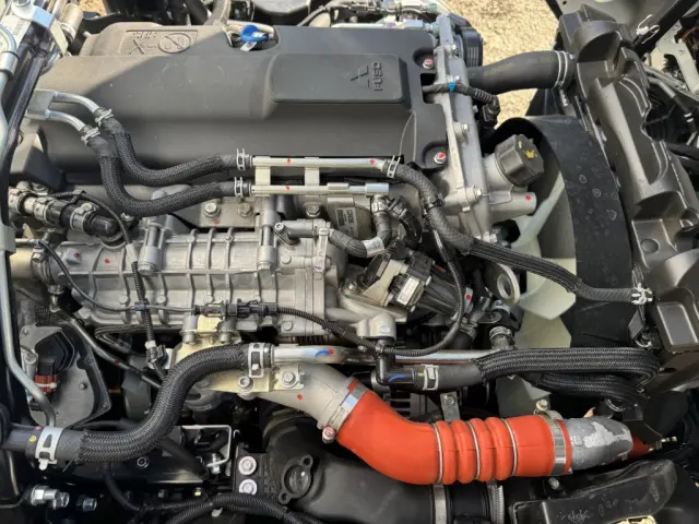 三菱 キャンター 2RG-FBA20(2WD)の写真41