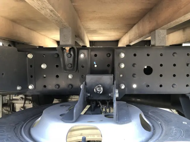 三菱 キャンター 2RG-FBA20(2WD)の写真15