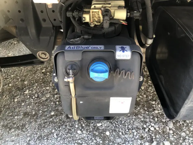 三菱 キャンター 2RG-FBA20(2WD)の写真21