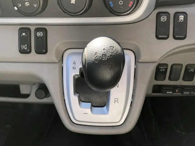 三菱 キャンター 2RG-FBA20(2WD)の写真25