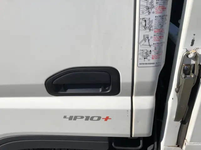 三菱 キャンター 2RG-FBA20(2WD)の写真38