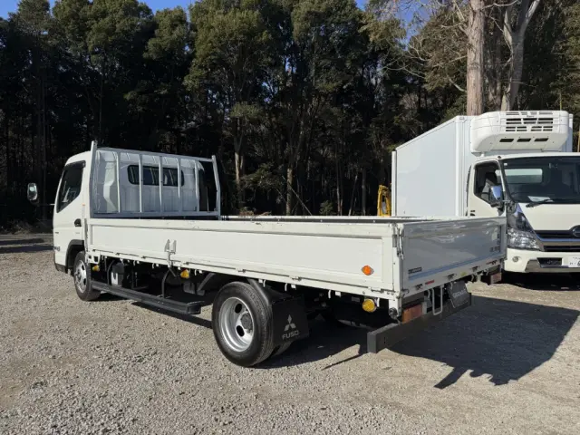 三菱 キャンター 2RG-FEB50(2WD)の写真4