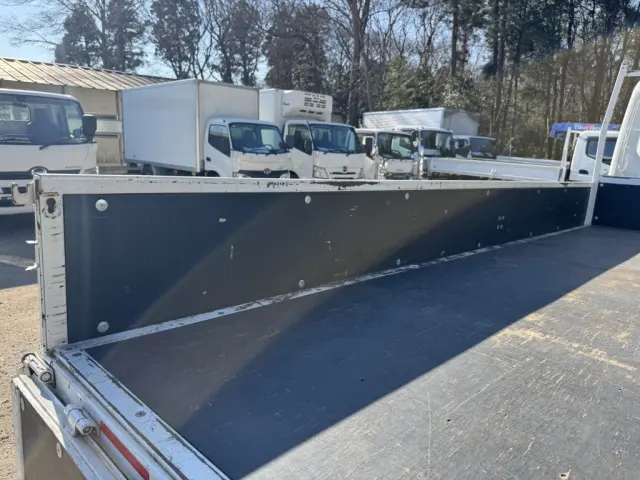 三菱 キャンター 2RG-FEB50(2WD)の写真10