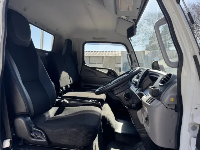 三菱 キャンター 2RG-FEB50(2WD)の写真21