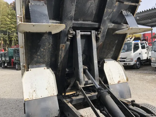 日野 デュトロ TKG-XZU630T(2WD)の写真15