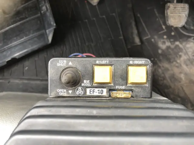 日野 デュトロ TKG-XZU630T(2WD)の写真32