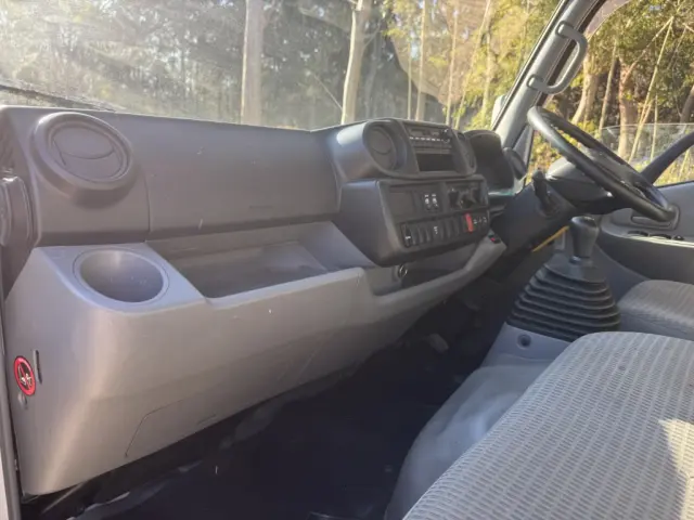 トヨタ ダイナ SKG-XZU685(4WD)の写真28