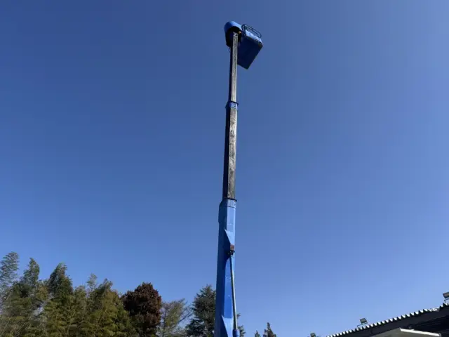 いすゞ エルフ TKG-NKR85N(2WD)の写真12