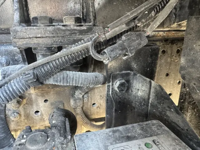 いすゞ エルフ TKG-NKR85N(2WD)の写真22