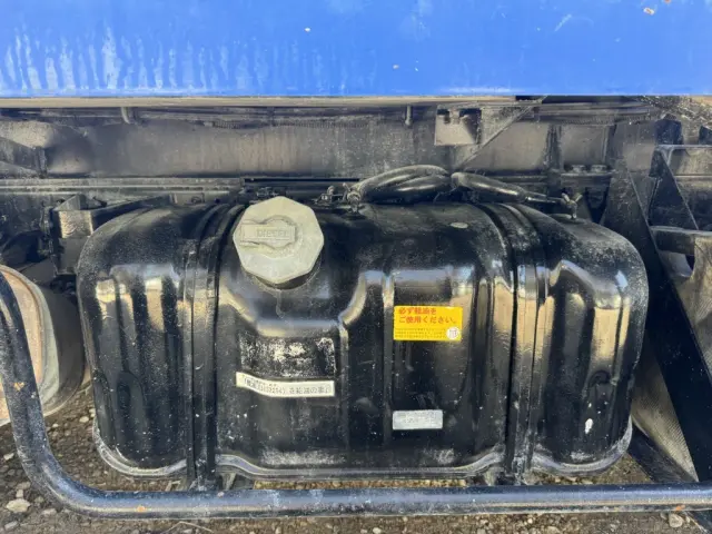 いすゞ エルフ TKG-NKR85N(2WD)の写真28