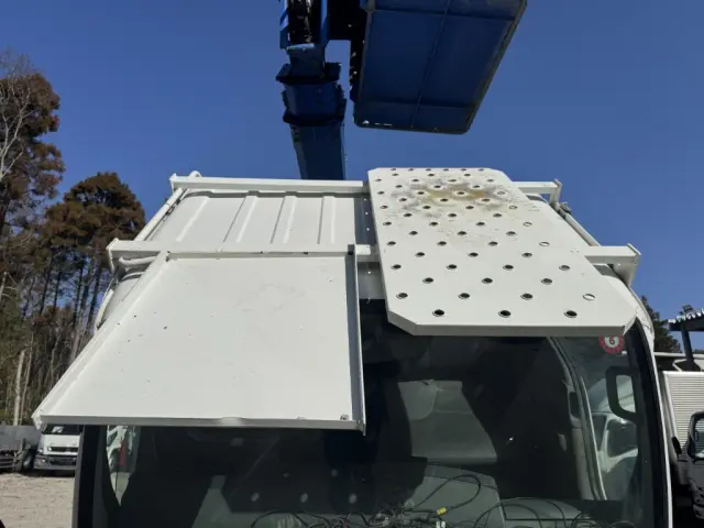 いすゞ エルフ TKG-NKR85N(2WD)の写真42