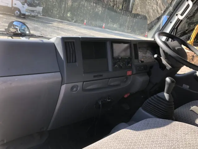 いすゞ エルフ TRG-NHR85A(未入力/関係無)の写真28