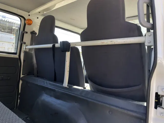 いすゞ エルフ TRG-NHR85A(未入力/関係無)の写真32