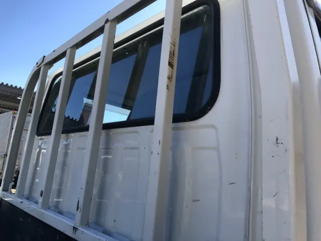 いすゞ エルフ TRG-NHR85A(未入力/関係無)の写真46