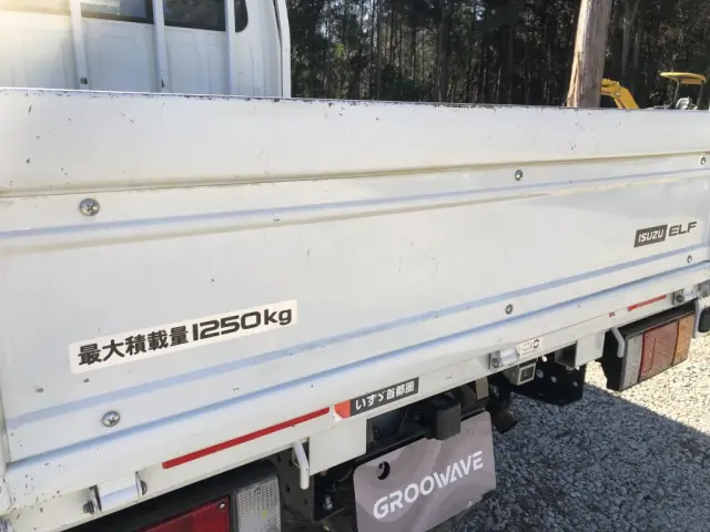 いすゞ エルフ TRG-NHR85A(未入力/関係無)の写真48