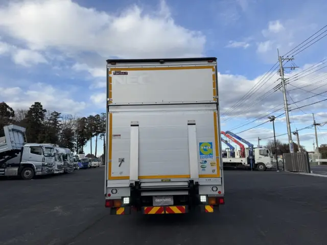 ＵＤ クオン QKG-CG5ZE(8x4)の写真8