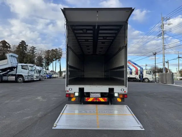 ＵＤ クオン QKG-CG5ZE(8x4)の写真9