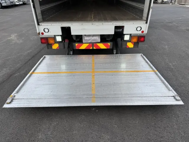 ＵＤ クオン QKG-CG5ZE(8x4)の写真10