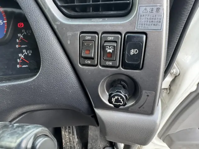 ＵＤ クオン QKG-CG5ZE(8x4)の写真37