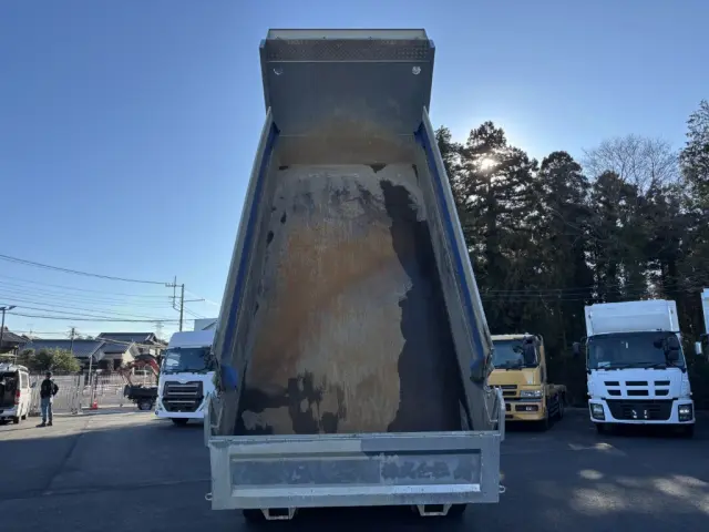 三菱 スーパーグレート 2PG-FV70GX(6x4)の写真9