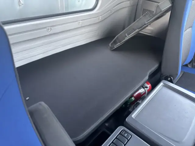 いすゞ ギガ QPG-CYM77BM(6x2)の写真41