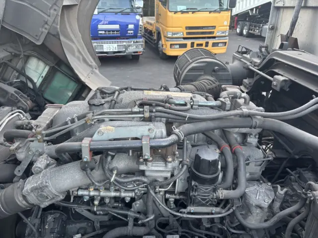 いすゞ ギガ QPG-CYM77BM(6x2)の写真45