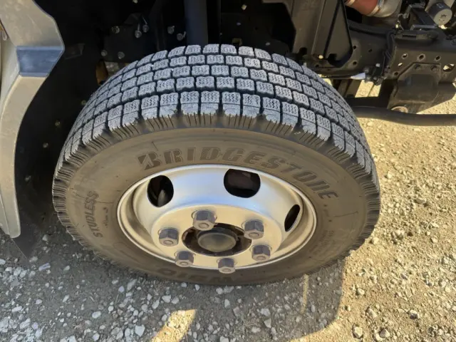 三菱 キャンター 2PG-FEB80(2WD)の写真42