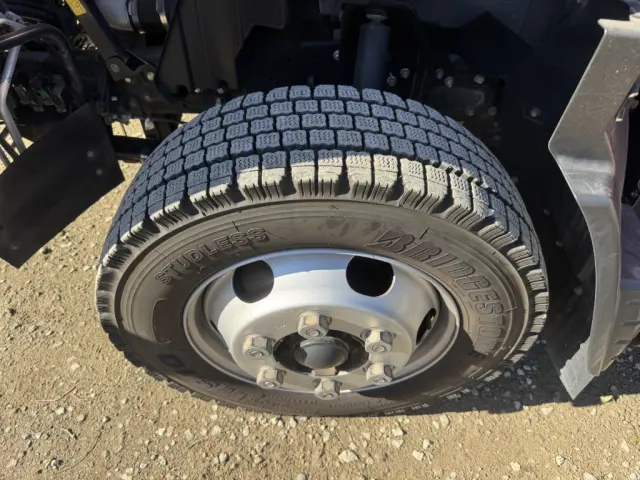 三菱 キャンター 2PG-FEB80(2WD)の写真43