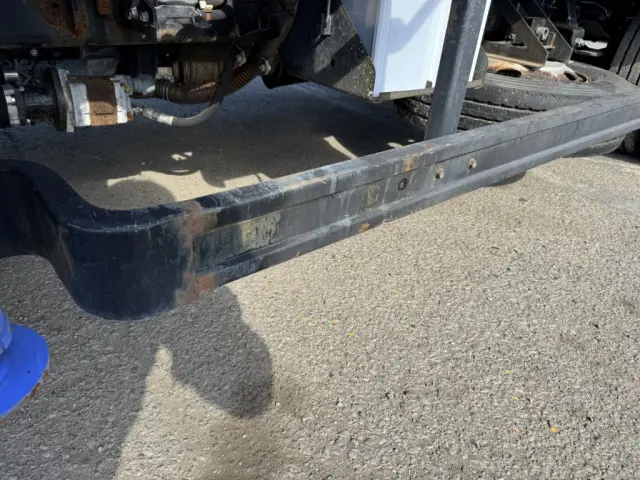 いすゞ エルフ BKG-NKR85AR(2WD)の写真49