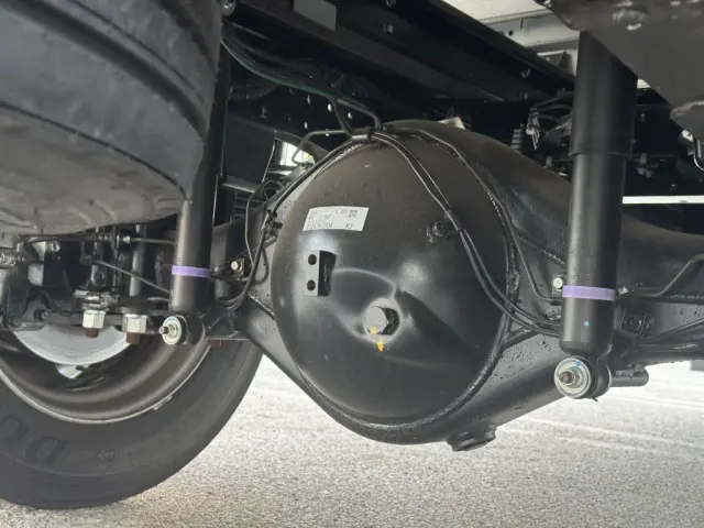 三菱 キャンター 2PG-FEB90(2WD)の写真24