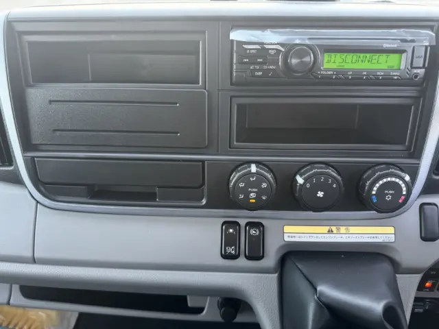 三菱 キャンター 2PG-FEB90(2WD)の写真27