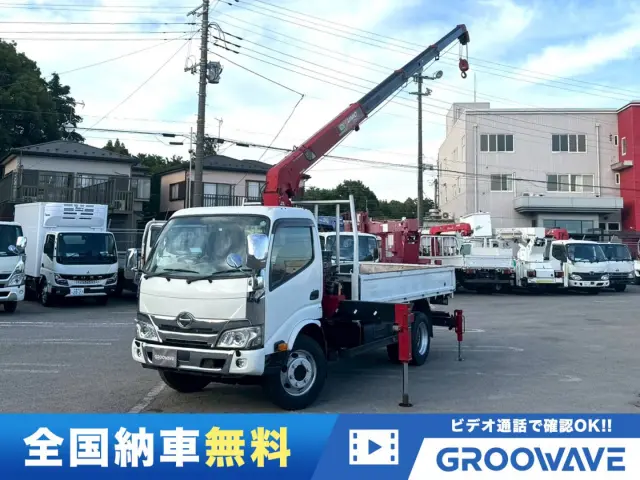 グルーウェーブ特選車!人気のデュトロ標準ロングの2.9t吊4段クレーン車が入荷!ユニックURG294!メッキグリル&コーナー装着済!6速マニュアル!LEDヘッドライト!ナビ&ETC車載器&バックカメラ|日野 デュトロ 2PG-XZU652F(2WD)の写真1