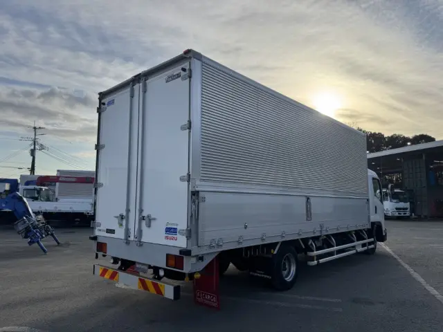 いすゞ フォワード 2RG-FRR90S2(未入力/関係無)の写真3