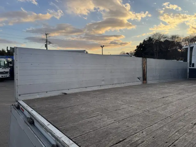 日野 レンジャー 2KG-FD2ABA(未入力/関係無)の写真8