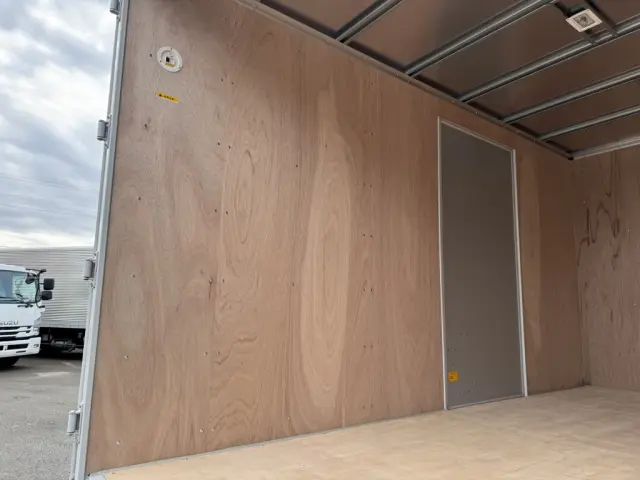 三菱 キャンター 2RG-FEB50(2WD)の写真11