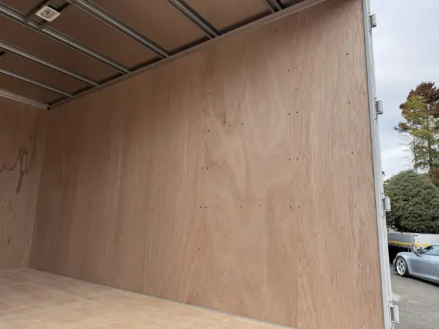 三菱 キャンター 2RG-FEB50(2WD)の写真12