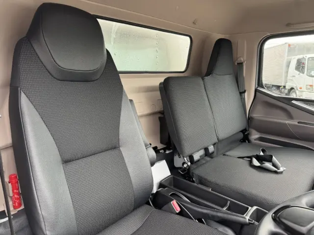 三菱 キャンター 2RG-FEB50(2WD)の写真25