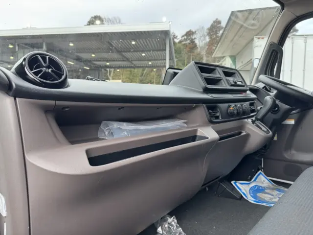 三菱 キャンター 2RG-FEB50(2WD)の写真34