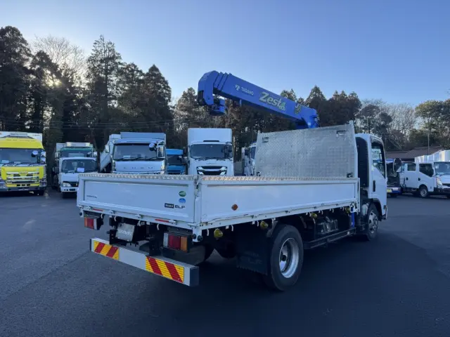 いすゞ エルフ TKG-NPR85AR(2WD)の写真3