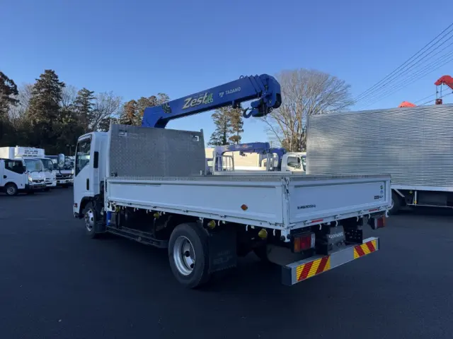 いすゞ エルフ TKG-NPR85AR(2WD)の写真4