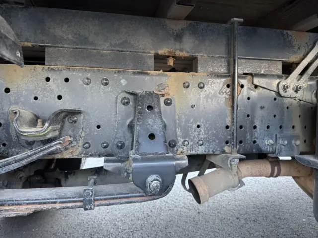 いすゞ エルフ TKG-NPR85AR(2WD)の写真26