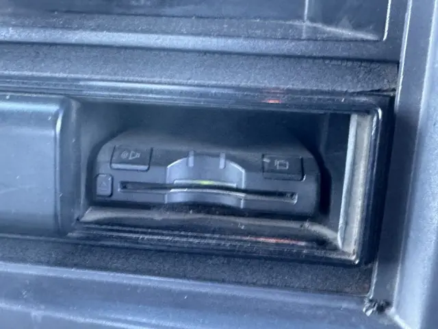 いすゞ エルフ TKG-NPR85AR(2WD)の写真35